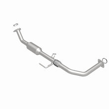 Load image into Gallery viewer, MagnaFlow Direct Fit Catalytic Converter OEM 2003-2004 Toyota Tundra Underbody - 47.125in Length