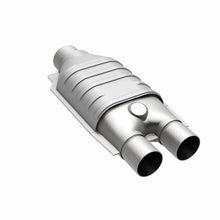 Load image into Gallery viewer, MagnaFlow Universal Catalytic Converter 2inch Inlet/2.5inch Outlet Dual/Single Oval Shape