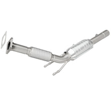 Load image into Gallery viewer, MagnaFlow Direct Fit Catalytic Converter 06-08 Volkswagen Jetta/Rabbit 2.5L (49 State)