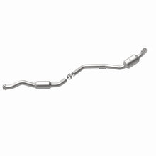 Load image into Gallery viewer, MagnaFlow Direct Fit Catalytic Converter OEM 2007 Mercedes-Benz E350 Underbody - 67.5in Length
