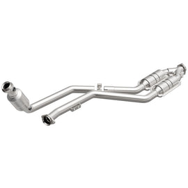 MagnaFlow Direct Fit Catalytic Converter 99-00 Mercedes CLK320 3.2L
