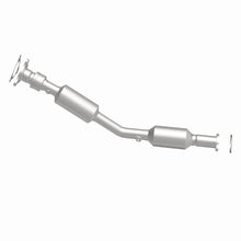 Load image into Gallery viewer, MagnaFlow DF Cat Conv 05-07 Chevy Cobalt/06-07 HHR/07 Pontiac G5/05-07 Saturn Ion/06-07 Ion-2/Ion-3