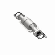 Load image into Gallery viewer, MagnaFlow Direct Fit Catalytic Converter 09-11 Chevrolet Aveo 1.6L (Rear)