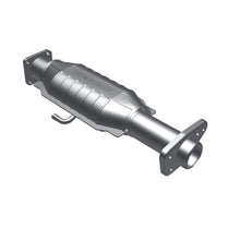 Load image into Gallery viewer, MagnaFlow Direct Fit Catalytic Converter Gm