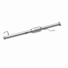 Load image into Gallery viewer, MagnaFlow Direct Fit Catalytic Converter 00-04 Tundra Rear 3.4L