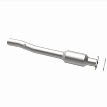 Load image into Gallery viewer, MagnaFlow Direct Fit Catalytic Converter 2000-2002 Ford E-150/E-250/E-350 Ecoline/Super Duty