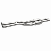 Load image into Gallery viewer, MagnaFlow Direct Fit Catalytic Converter BMW 3 01-06 Rear OEM
