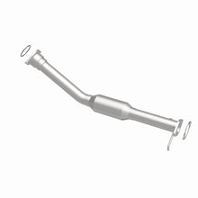 Load image into Gallery viewer, MagnaFlow DF Catalytic Conv Chevy 06-09 Impala SS/06-07 Monte Carlo SS/05-08 Pontiac Grand Prix 5.3L