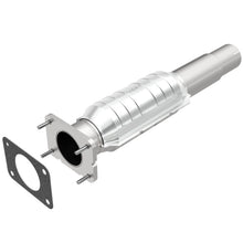 Load image into Gallery viewer, MagnaFlow Direct Fit Catalytic Converter 00-05 Buick LeSabre/Park