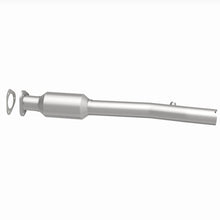 Load image into Gallery viewer, MagnaFlow Direct Fit Catalytic Converter 99-01 E350 Van 5.4/6.8L