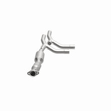 Load image into Gallery viewer, MagnaFlow Direct Fit Catalytic Converter 05-07 Ford E150 4.6L Passenger Side