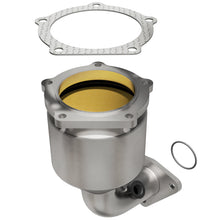 Load image into Gallery viewer, MagnaFlow Direct Fit Catalytic Conv 00-01 Infiniti I30 3.0L Front / 00-01 Nissan Maxima 3.0L Front