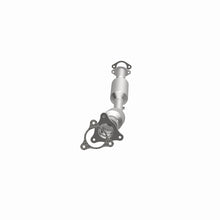 Load image into Gallery viewer, MagnaFlow DF Cat Conv 05-07 Chevy Cobalt/06-07 HHR/07 Pontiac G5/05-07 Saturn Ion/06-07 Ion-2/Ion-3