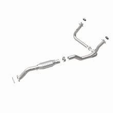 Load image into Gallery viewer, MagnaFlow Direct Fit Catalytic Converter 00 Blazer 4WD 4dr 4.3L OEM