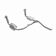 Load image into Gallery viewer, MagnaFlow Direct Fit Catalytic Converter 07-11 Dodge Nitro 4.0L