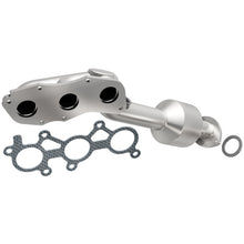 Load image into Gallery viewer, MagnaFlow Direct Fit Catalytic Converter 2006 Lexus GS300 3.0L PS
