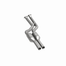 Load image into Gallery viewer, MagnaFlow Direct Fit Catalytic Converter BMW 3 01-06 Rear OEM