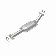 Load image into Gallery viewer, MagnaFlow Direct Fit Catalytic Converter 03-04 Toyota Tundra V8 4.7L Gas