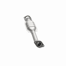 Load image into Gallery viewer, MagnaFlow Direct Fit Catalytic Converter 07 Titan 5.6L D/S rr OEM