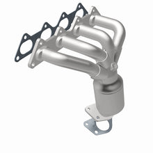 Load image into Gallery viewer, MagnaFlow Direct Fit Catalytic Converter 01-05 Dodge Stratus 2.4L