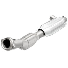Load image into Gallery viewer, MagnaFlow Direct Fit Catalytic Converter 97-98 F150/F250 4.6L 4Wd D/
