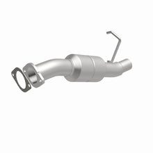 Load image into Gallery viewer, MagnaFlow Direct Fit Catalytic Converter 2007 GMC Sierra 2500 HD Classic 6.0/ 8.1/ 3500 Classic 6.0