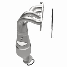 Load image into Gallery viewer, MagnaFlow Direct Fit Catalytic Converter California Grade CARB Compliant 04-07 Toyota Solara L4 2.4L