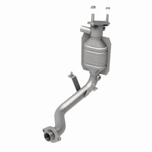 Load image into Gallery viewer, MagnaFlow Direct Fit Catalytic Converter 01-04 Ford Escape