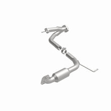Load image into Gallery viewer, MagnaFlow Direct Fit Catalytic Converter 05-11 Toyota Tacoma 4.0L