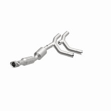 Load image into Gallery viewer, MagnaFlow Direct Fit Catalytic Converter 05-07 Ford E150 4.6L Passenger Side