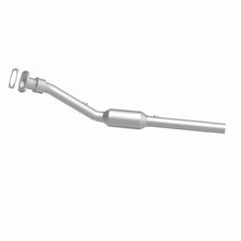 Load image into Gallery viewer, MagnaFlow DF Cat Conv 99-04 VW Beetle T/C GLX Turbo S / 99-03 Golf T/C GLS GTI / 99-03 Jetta T/C GLS