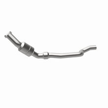 Load image into Gallery viewer, MagnaFlow Direct Fit Catalytic Converter 2008 Chrysler/Dodge 300/Charger/Magnum 5.7L Driver Side AWD