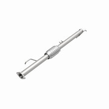 Load image into Gallery viewer, MagnaFlow Direct Fit Catalytic Converter 00-04 Tundra 3.4L rear OEM