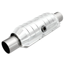 Load image into Gallery viewer, MagnaFlow Universal Catalytic Converter 2.50in Rear CA