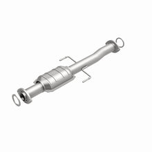 Load image into Gallery viewer, MagnaFlow Direct Fit Catalytic Converter 02-03 Toyota Tacoma 2.4L