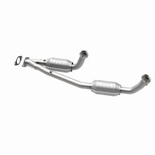 Load image into Gallery viewer, MagnaFlow Direct Fit Catalytic Converter Windstar 95-96