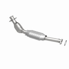 Load image into Gallery viewer, MagnaFlow Direct Fit Catalytic Converter 96-00 Crown Vic 4.6L OEM