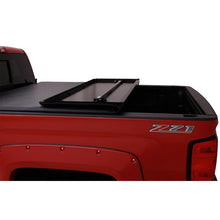 Load image into Gallery viewer, Lund 2022 Toyota Tundra 5.7ft Bed Hard Fold Tonneau (w/o Trck Adpt Kit + w/o Trl Spcl Edtn Bx)