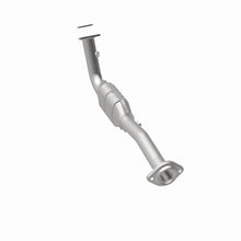Load image into Gallery viewer, MagnaFlow Direct Fit Catalytic Converter 03-06 Hummer H2 6.0L P/S