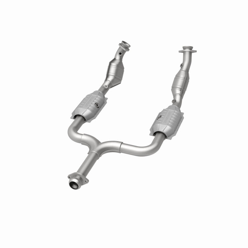 MagnaFlow Direct Fit Catalytic Converter 99-01 Mustang 3.8L 50S