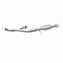 Load image into Gallery viewer, MagnaFlow Direct Fit Catalytic Converter 02-05 Hyundai Sonata 2.7L