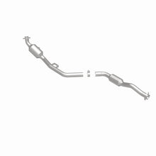 Load image into Gallery viewer, MagnaFlow Direct Fit Catalytic Converter OEM 2007 Mercedes-Benz E350 Underbody - 67.5in Length