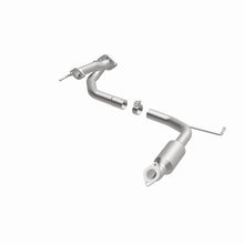 Load image into Gallery viewer, MagnaFlow Direct Fit Catalytic Converter 05-11 Toyota Tacoma 4.0L
