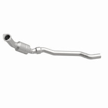 Load image into Gallery viewer, MagnaFlow Direct Fit Catalytic Conv 2008 Chrysler/Dodge 300/Charger/Magnum 5.7L Passenger Side AWD