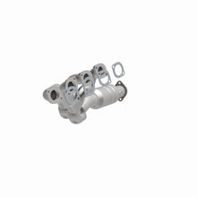 Load image into Gallery viewer, MagnaFlow Direct Fit Catalytic Converter 02-03 BMW 745i 4.4L
