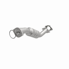 Load image into Gallery viewer, MagnaFlow Direct Fit Catalytic Converter 2008 Buick Lucerene 3.8L