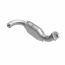 Load image into Gallery viewer, MagnaFlow Direct Fit Catalytic Converter 07-08 Expe/Nav 5.4L D/S OEM