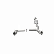 Load image into Gallery viewer, MagnaFlow Direct Fit Catalytic Converter Explorer 02-04 4.6L OEM