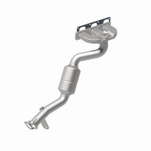 Load image into Gallery viewer, MagnaFlow Direct Fit Catalytic Converter BMW 04-05 330XI 3.0L / 04-06 X3 2.5L/3.0L