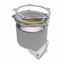 Load image into Gallery viewer, MagnaFlow Direct Fit Catalytic Converter 99-05 Hyundai Sonata 2.4L (CA)